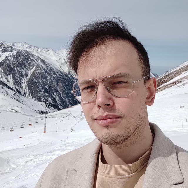 Oleg S.
